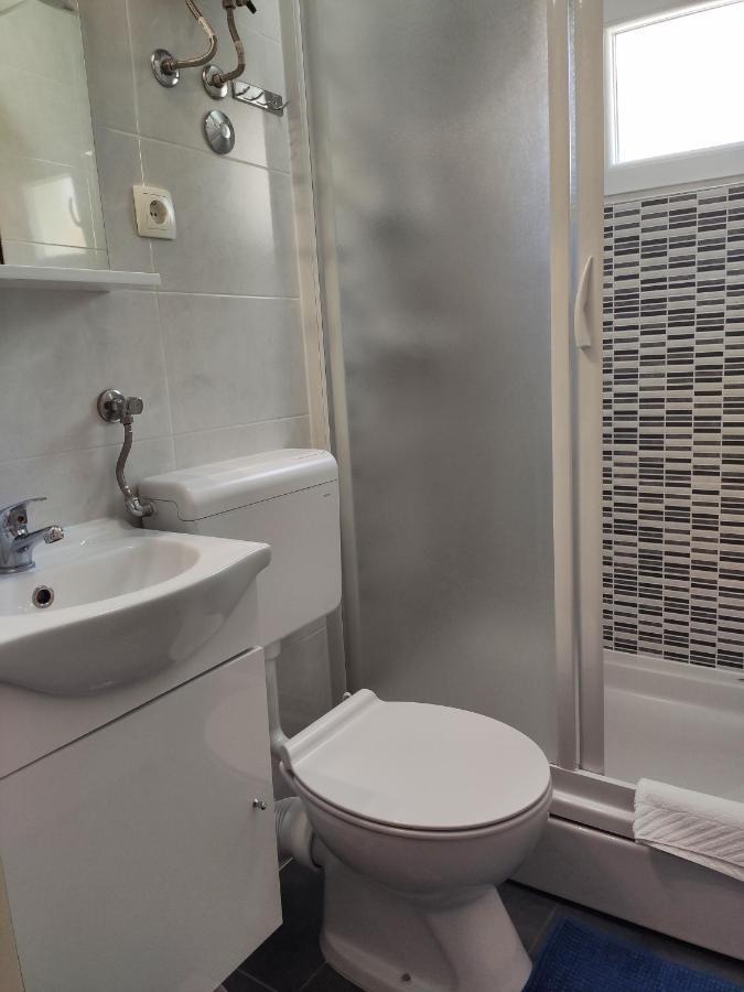 Apartman Marina II 로고즈니차 외부 사진