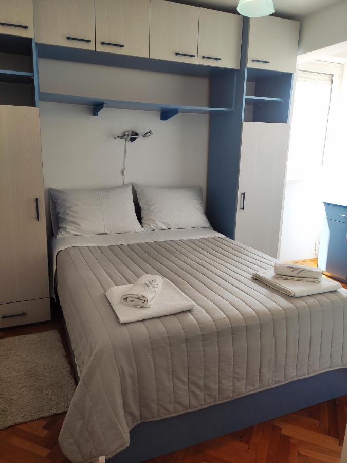 Apartman Marina II 로고즈니차 외부 사진